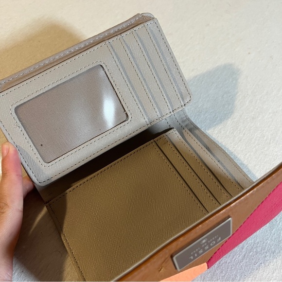 FOSSIL Cowhide Leather Trifold Color-block Wallet- Grey, Hot Pink, Peach, Brown - Picture 3 of 9